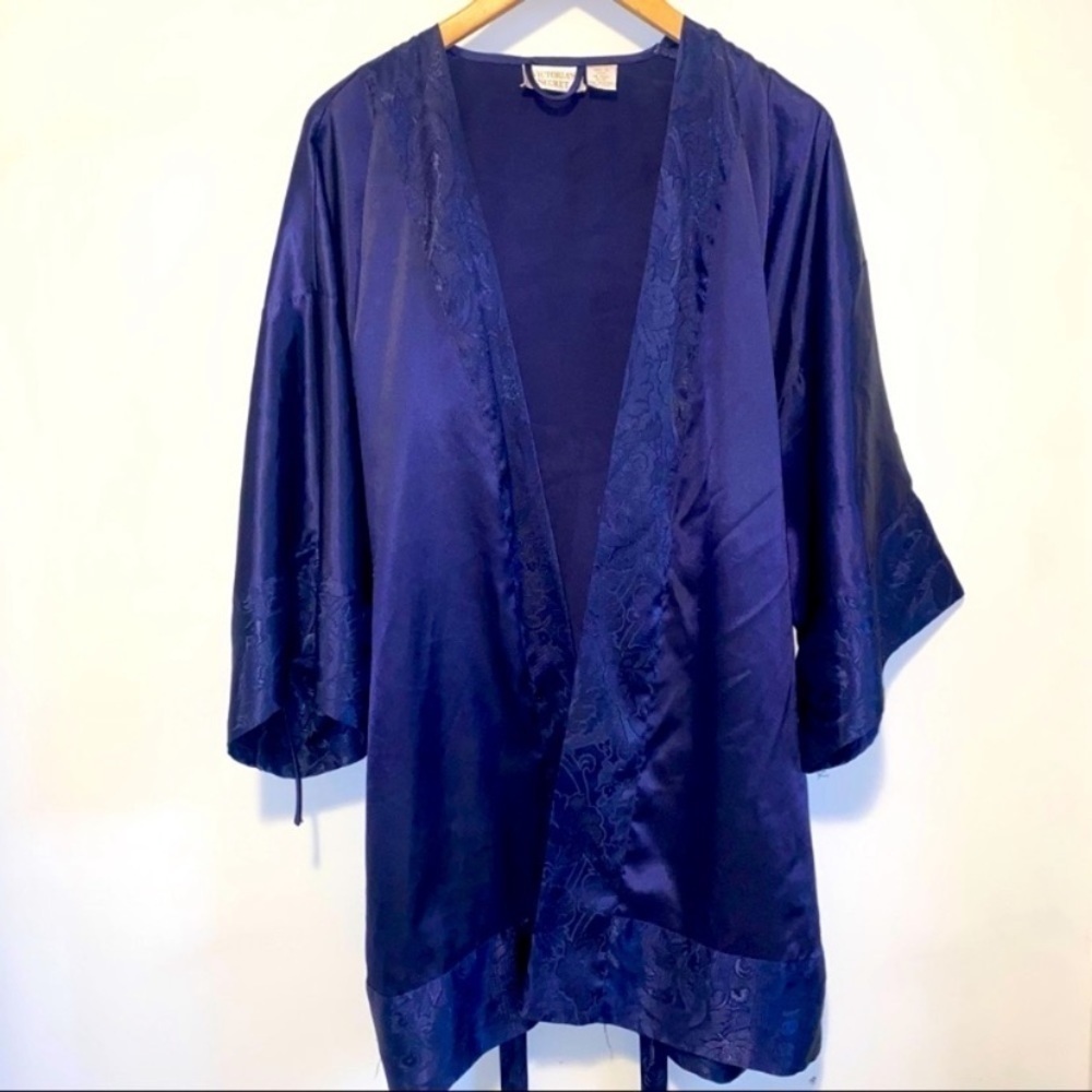 Victoria's Secret Gold Label Silky Purple Robe One Size